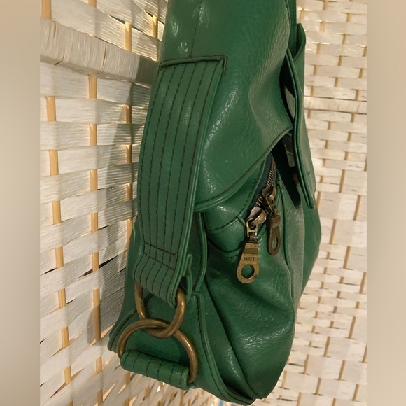 Matt & Nat Green Vegan Leather Purse - Picture 5 of 16